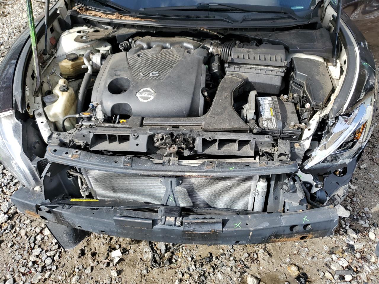 2010 Nissan Maxima - Image 11