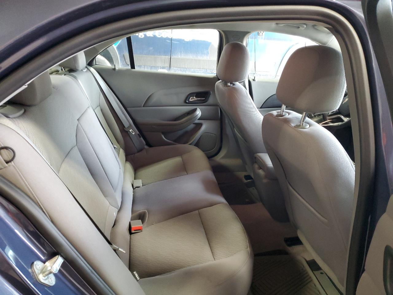 2013 Chevrolet Malibu - Image 10