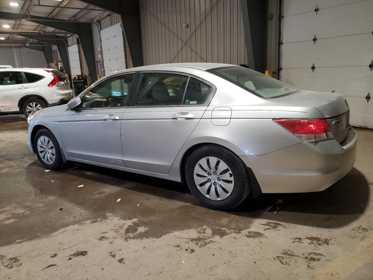 2009 Honda Accord - Image 2