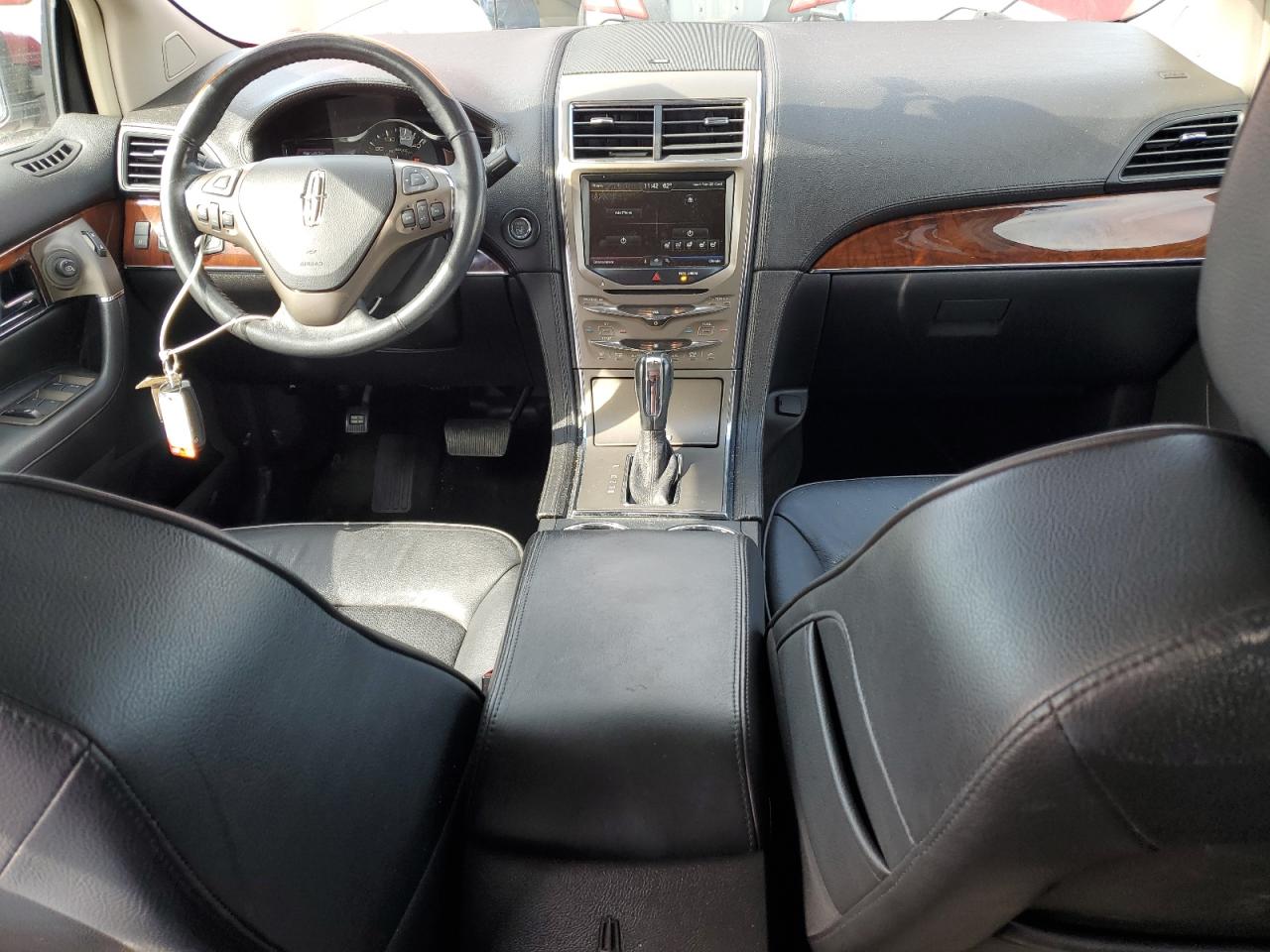 2015 Lincoln MKX - Image 8
