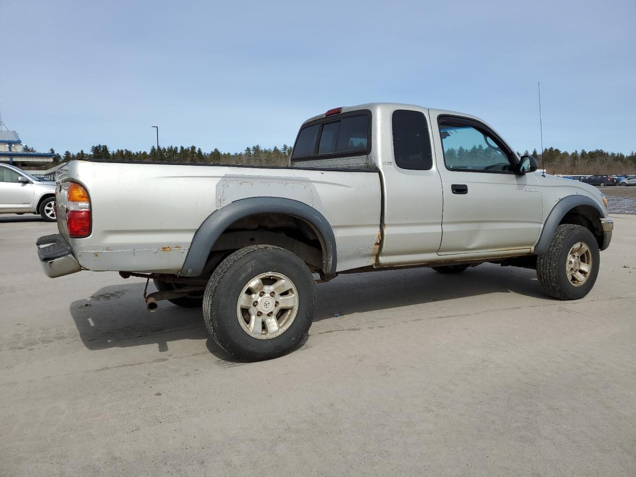 2001 Toyota Tacoma - Image 3