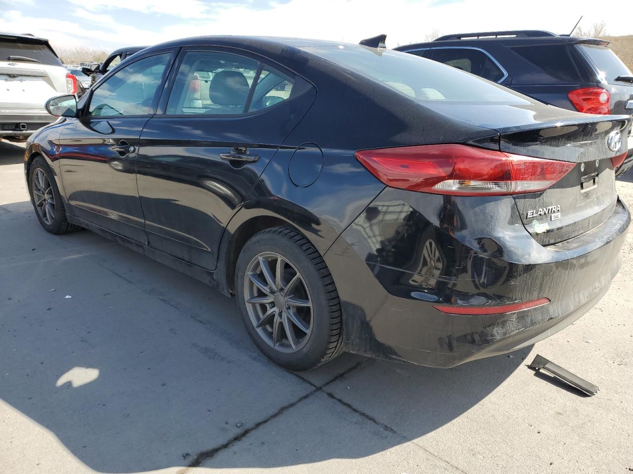 2017 Hyundai Elantra - Image 2