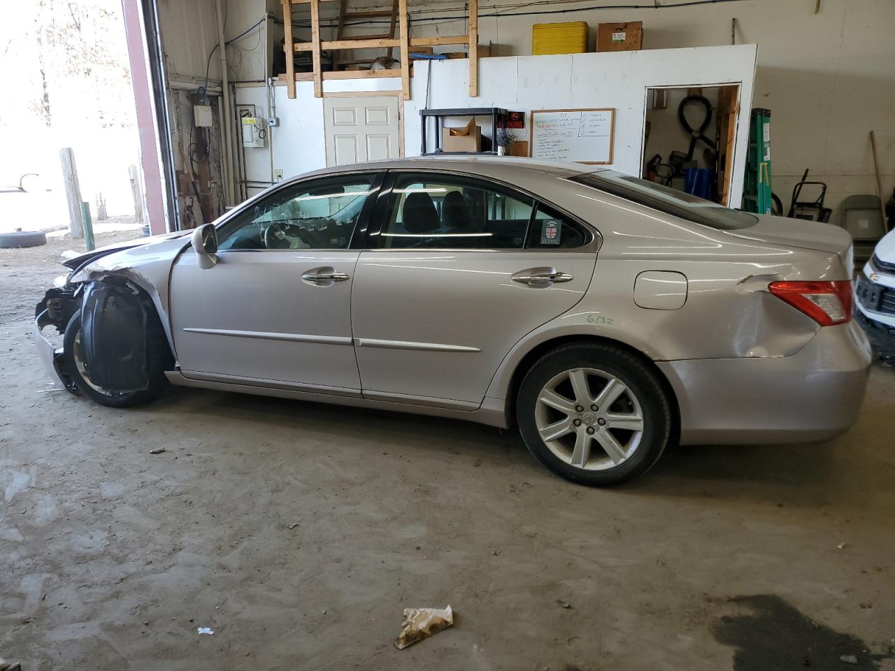 2007 Lexus ES - Image 2