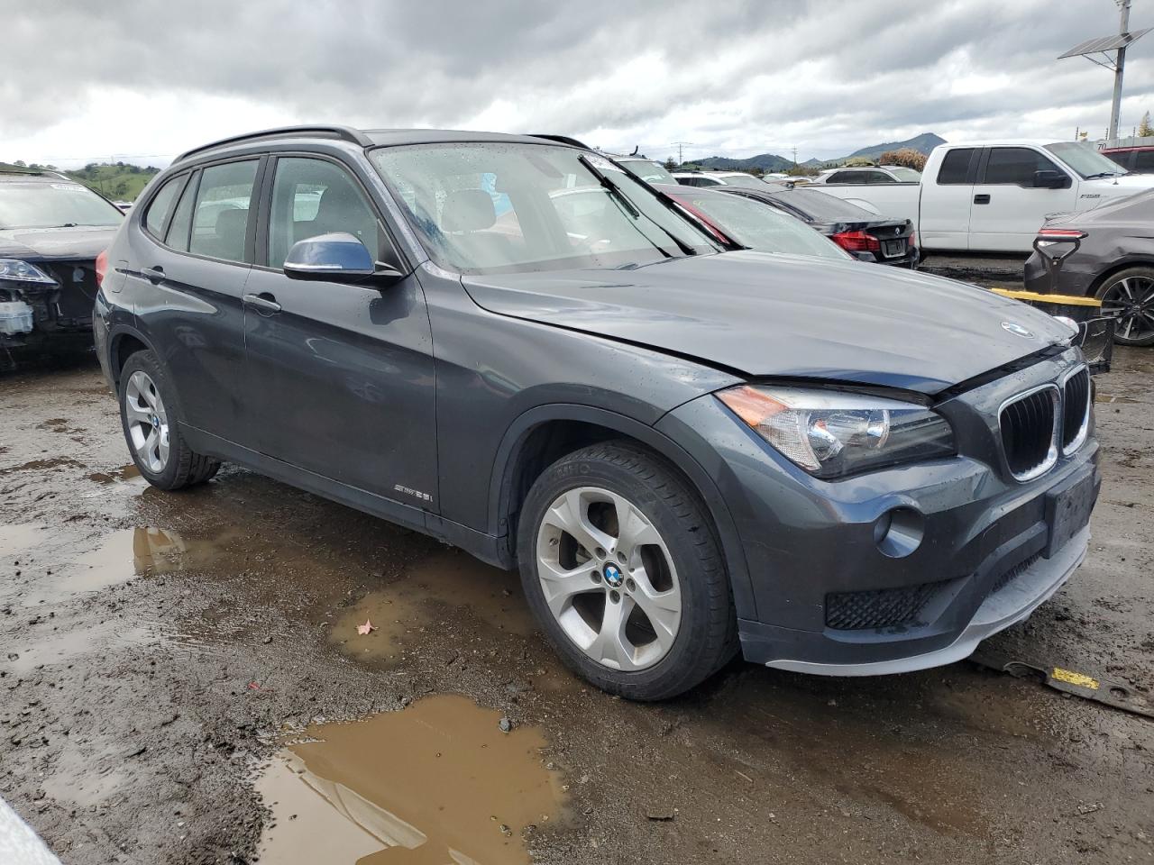 2015 BMW X1 - Image 4