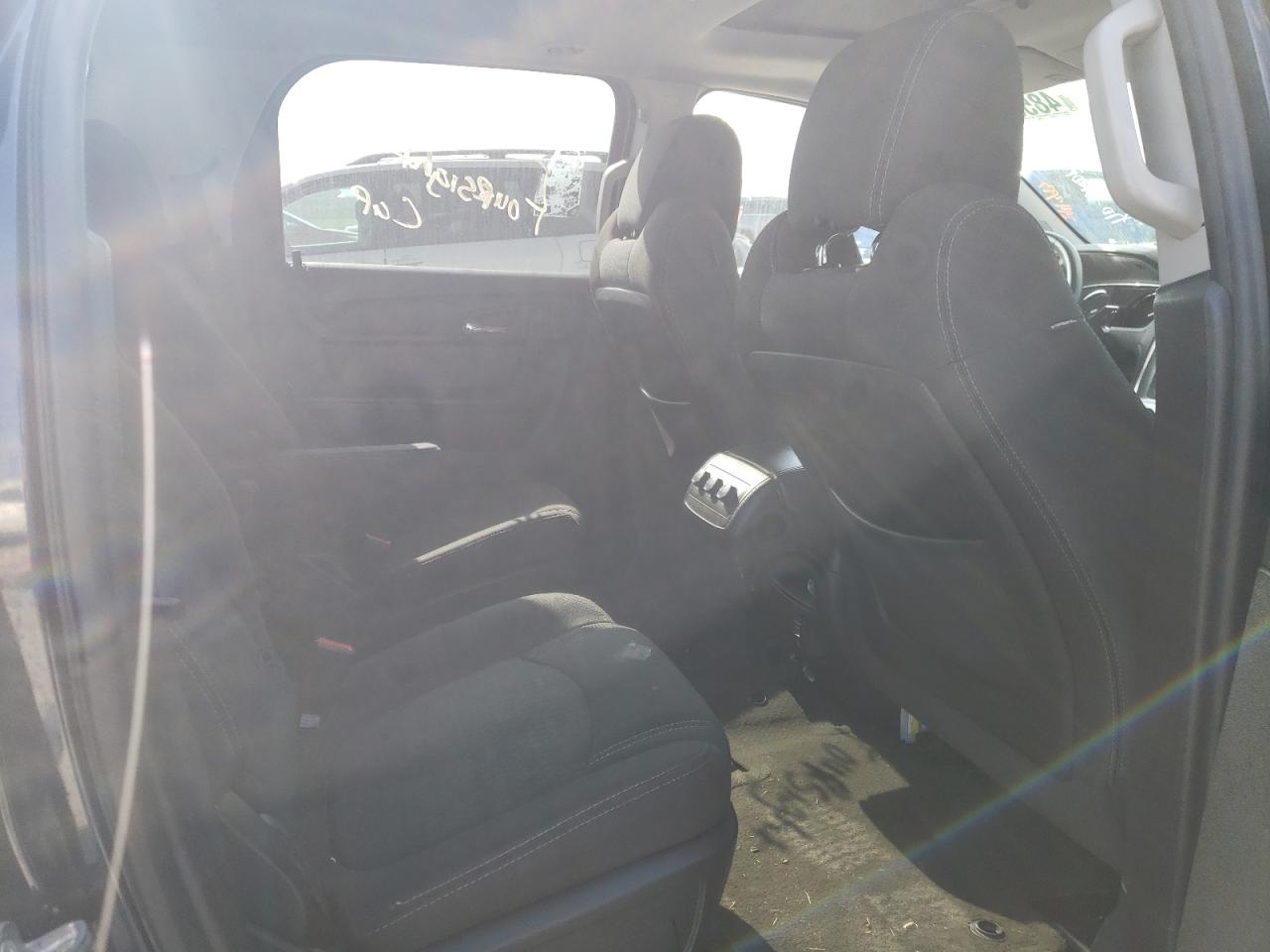 2016 GMC Acadia - Image 12