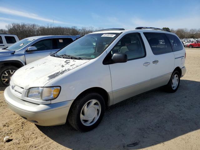 1999 Toyota Sienna Le