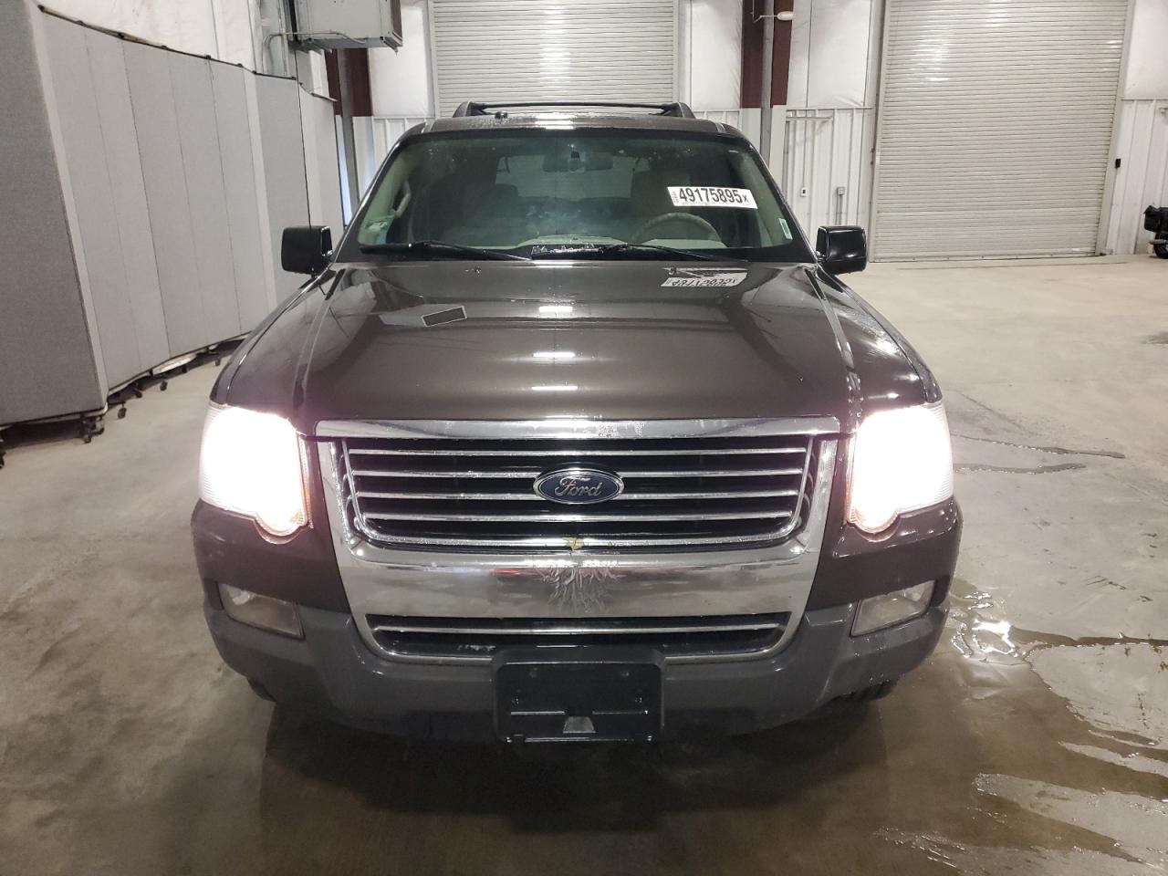 2006 Ford Explorer - Image 5