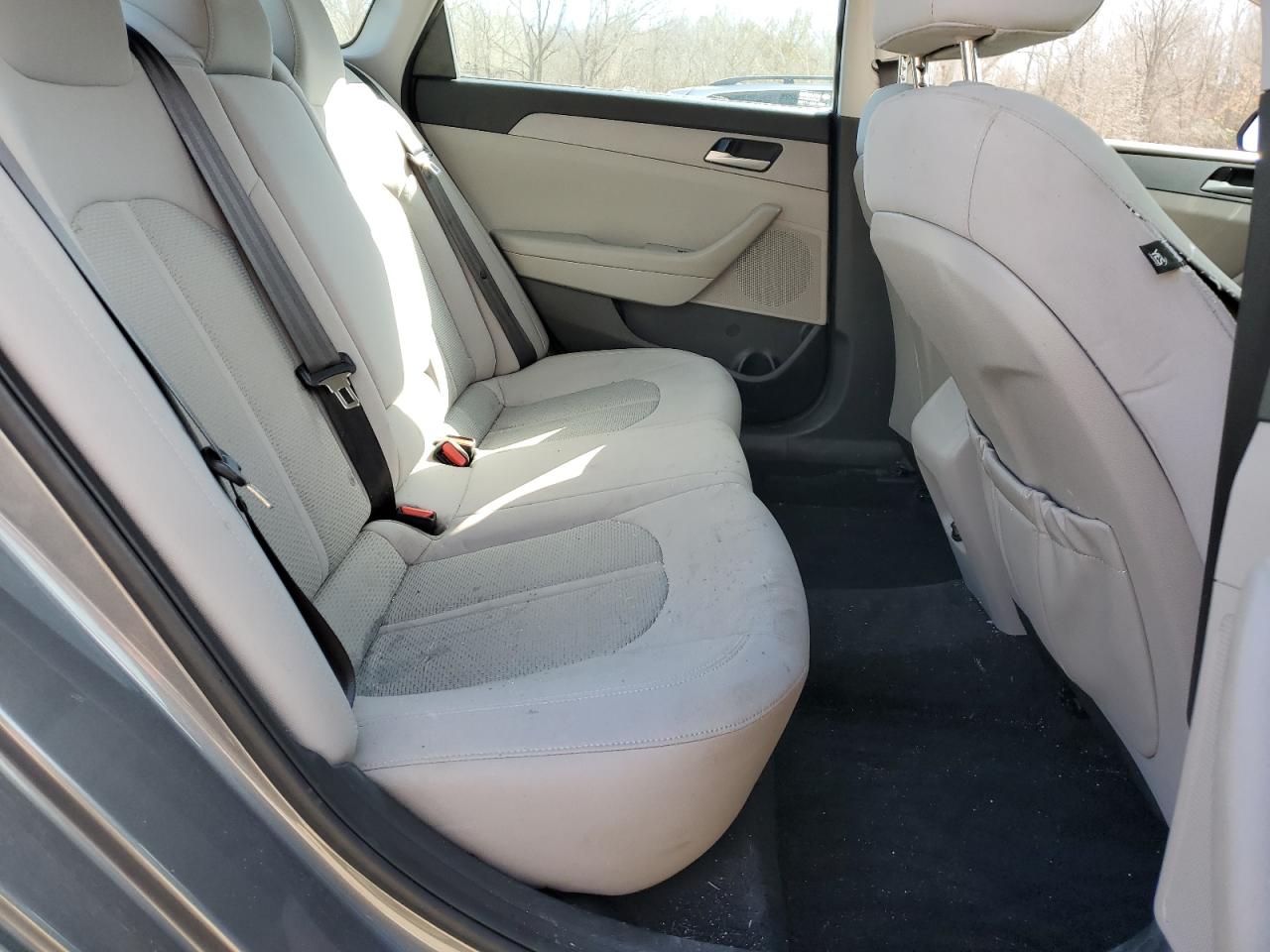2019 Hyundai Sonata - Image 11