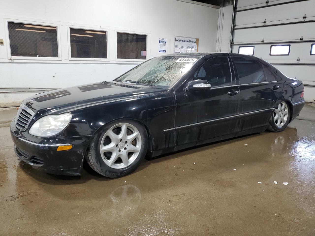 2004 Mercedes-Benz S 430 4Matic for Sale in Blaine, MN - Rear End