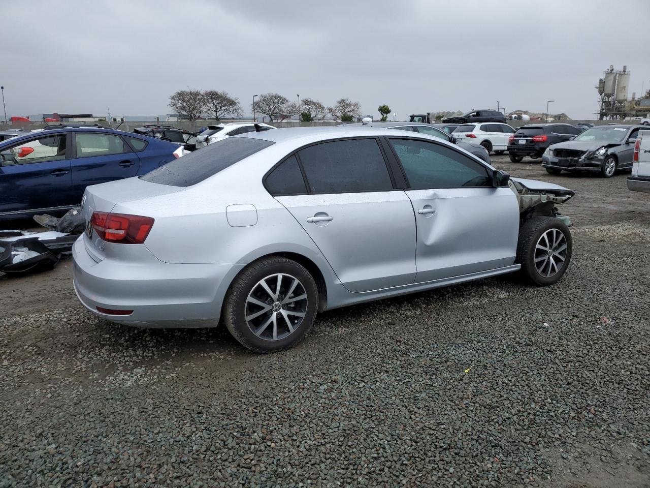 2016 Volkswagen Jetta - Image 3