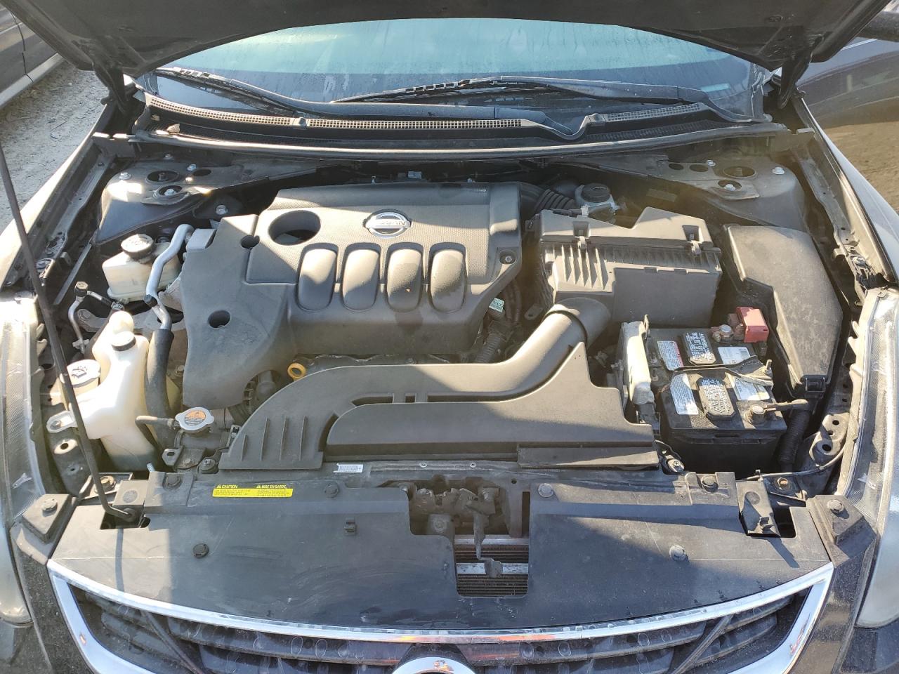 2012 Nissan Altima - Image 11