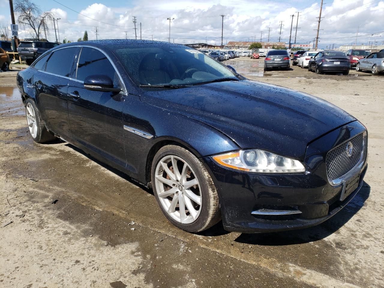 2012 Jaguar XJ - Image 4