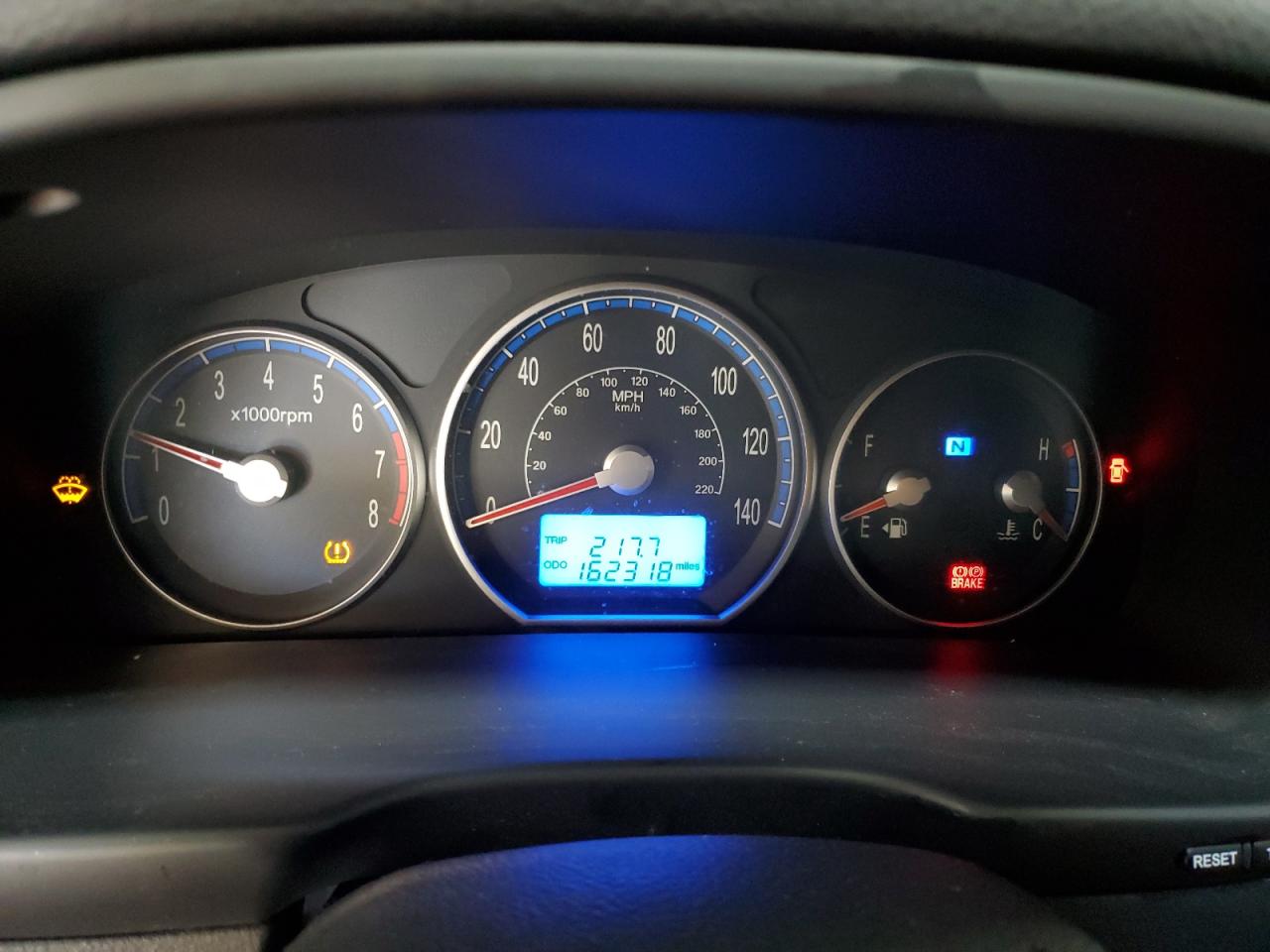 2009 Hyundai Santa Fe - Image 9