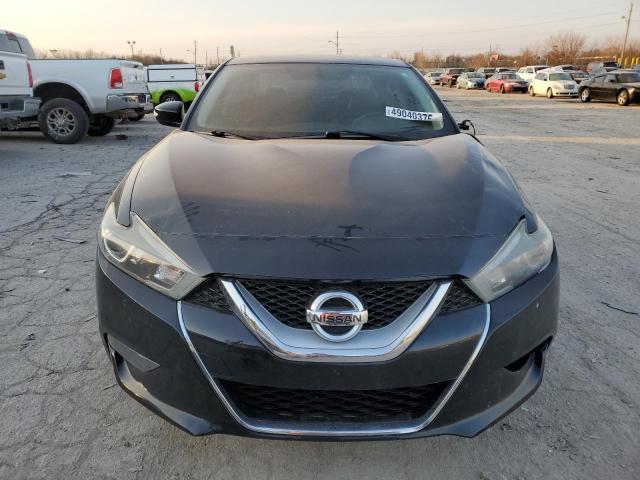 Sedans NISSAN MAXIMA 2017 Czarny
