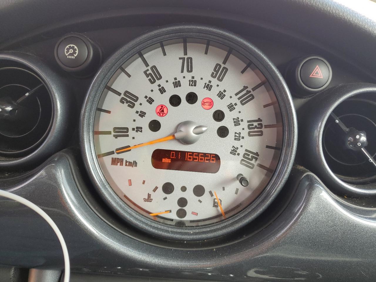 2004 MINI Cooper - Image 9