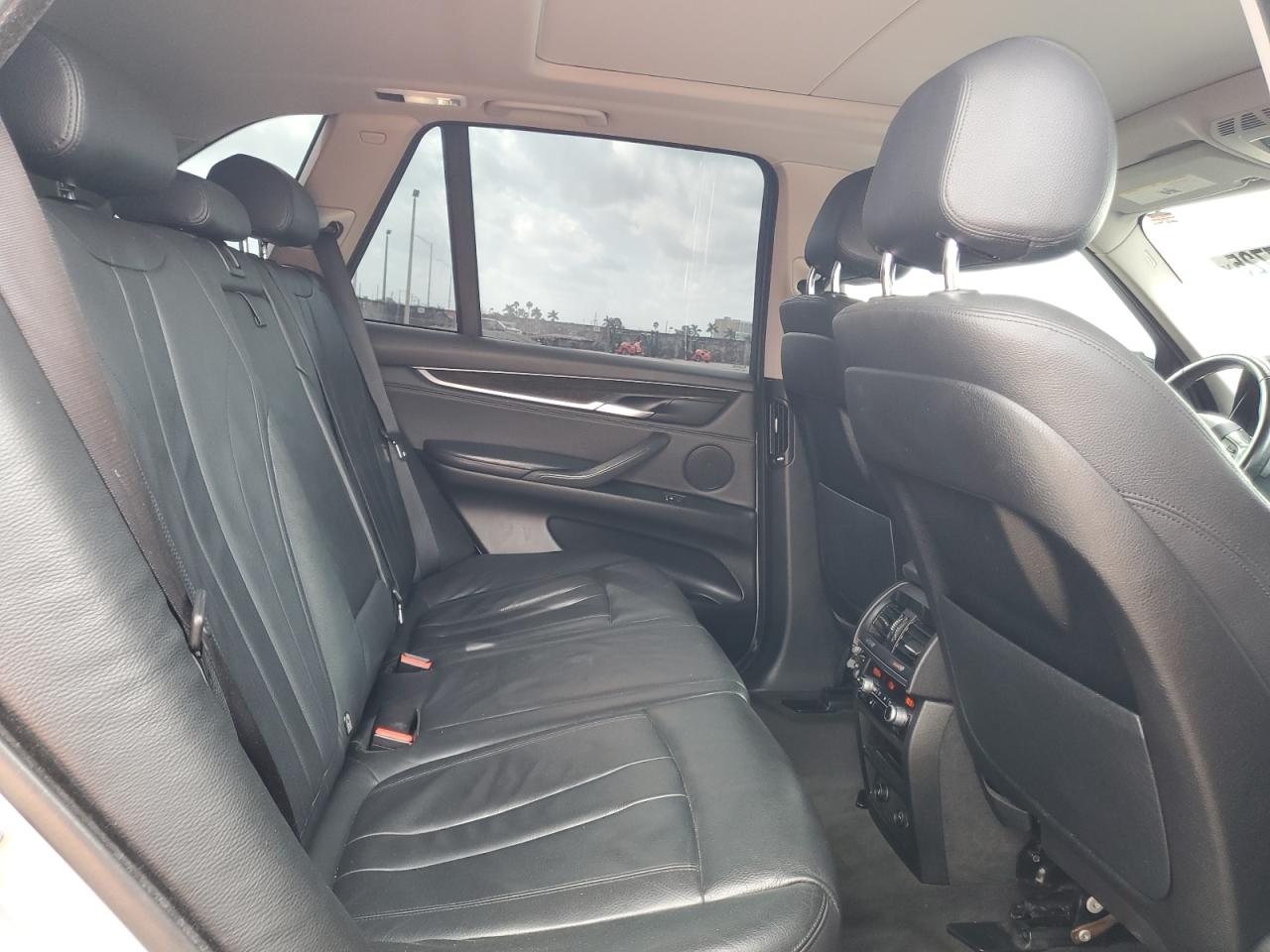 2015 BMW X5 - Image 11