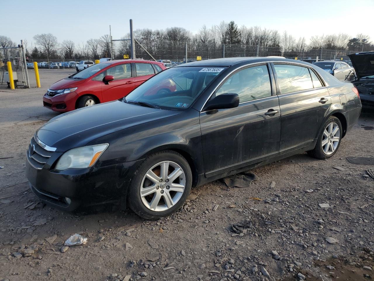 2006 Toyota Avalon - Image 1