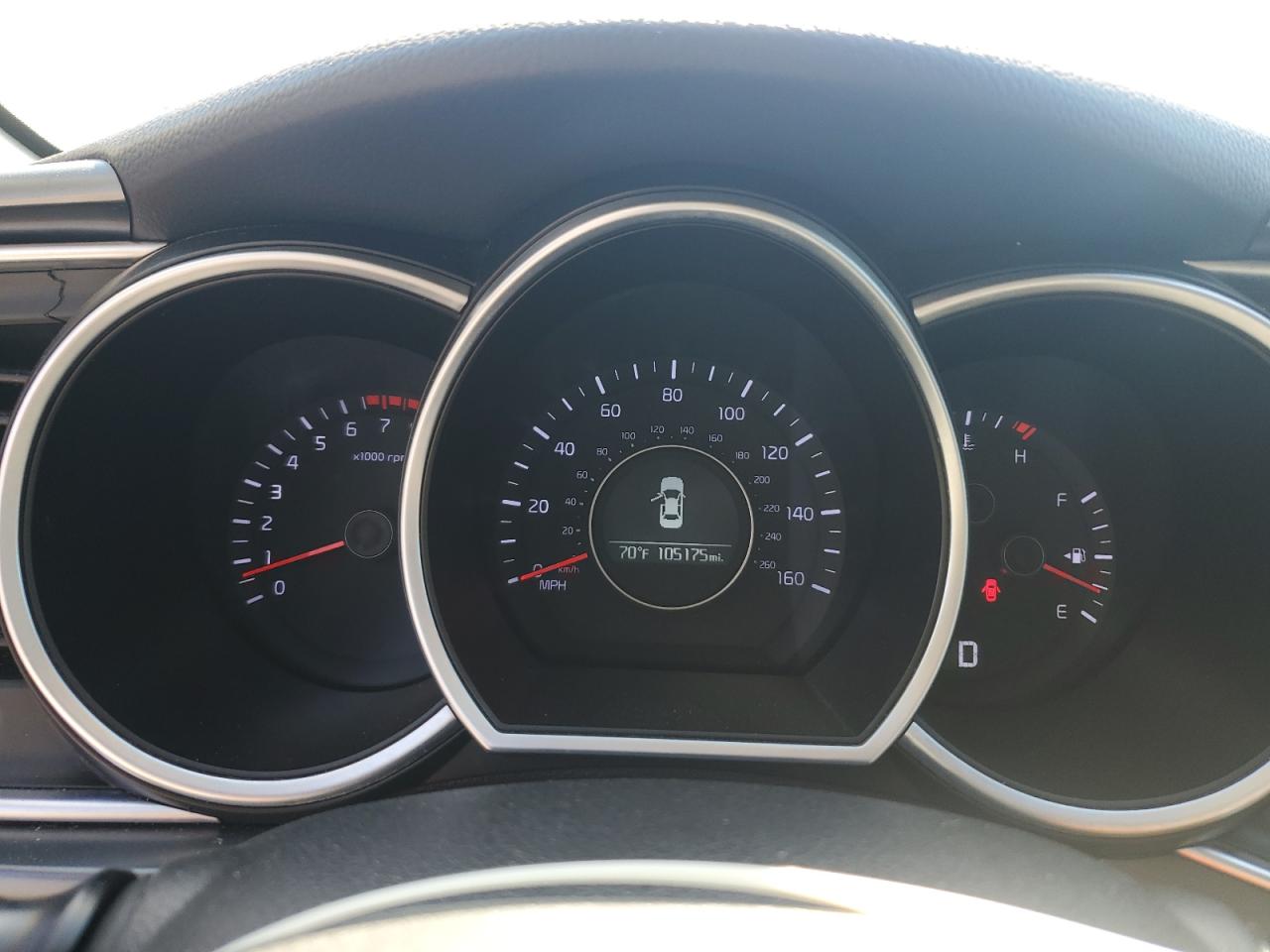2015 Kia Optima - Image 9
