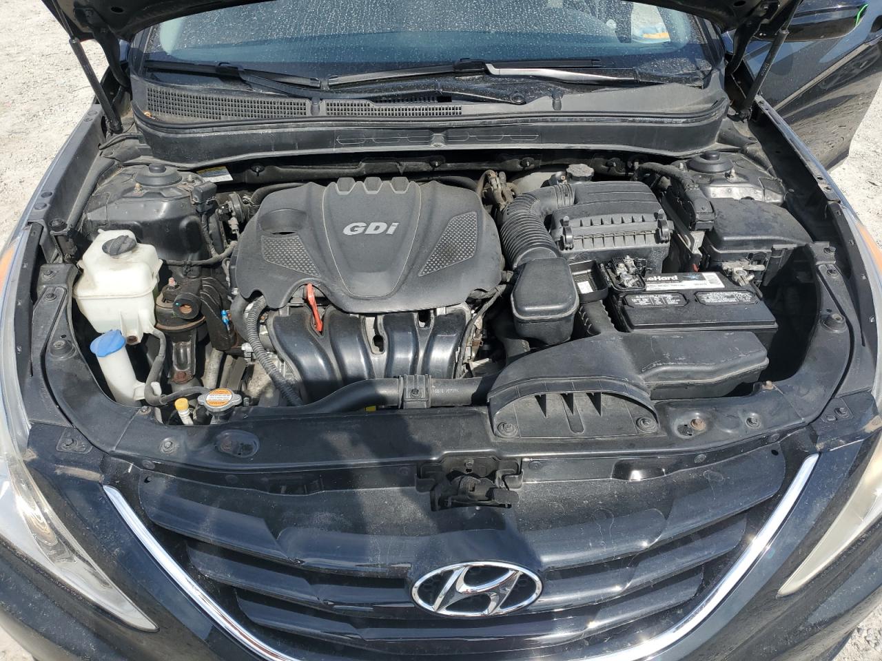 2012 Hyundai Sonata - Image 11