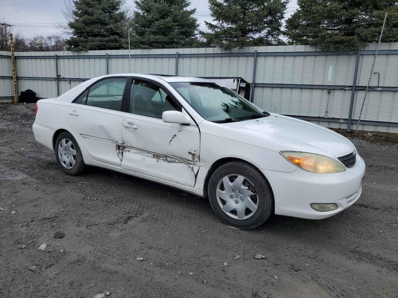 2004 Toyota Camry - Image 4