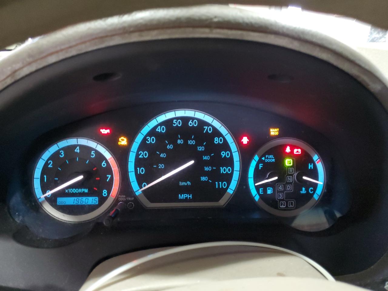 2004 Toyota Sienna - Image 9