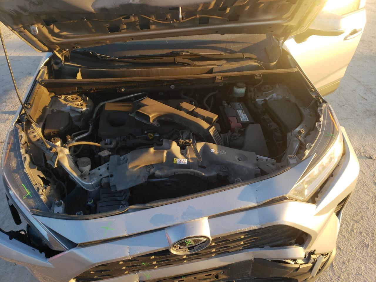 2019 Toyota RAV 4 - Image 11