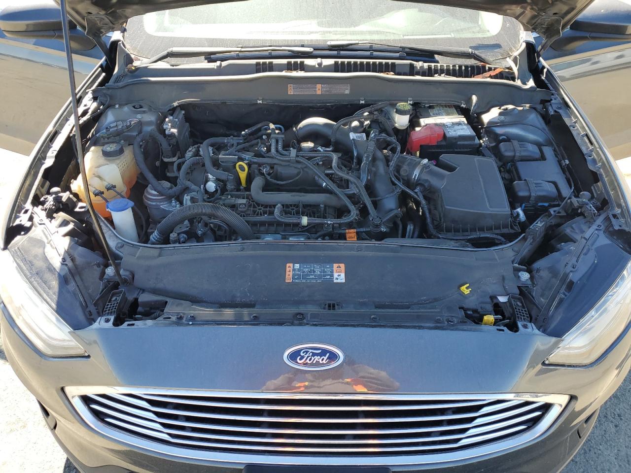2019 Ford Fusion - Image 12