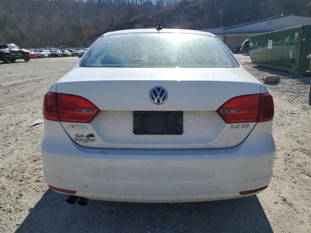Седаны VOLKSWAGEN JETTA 2013 Белы