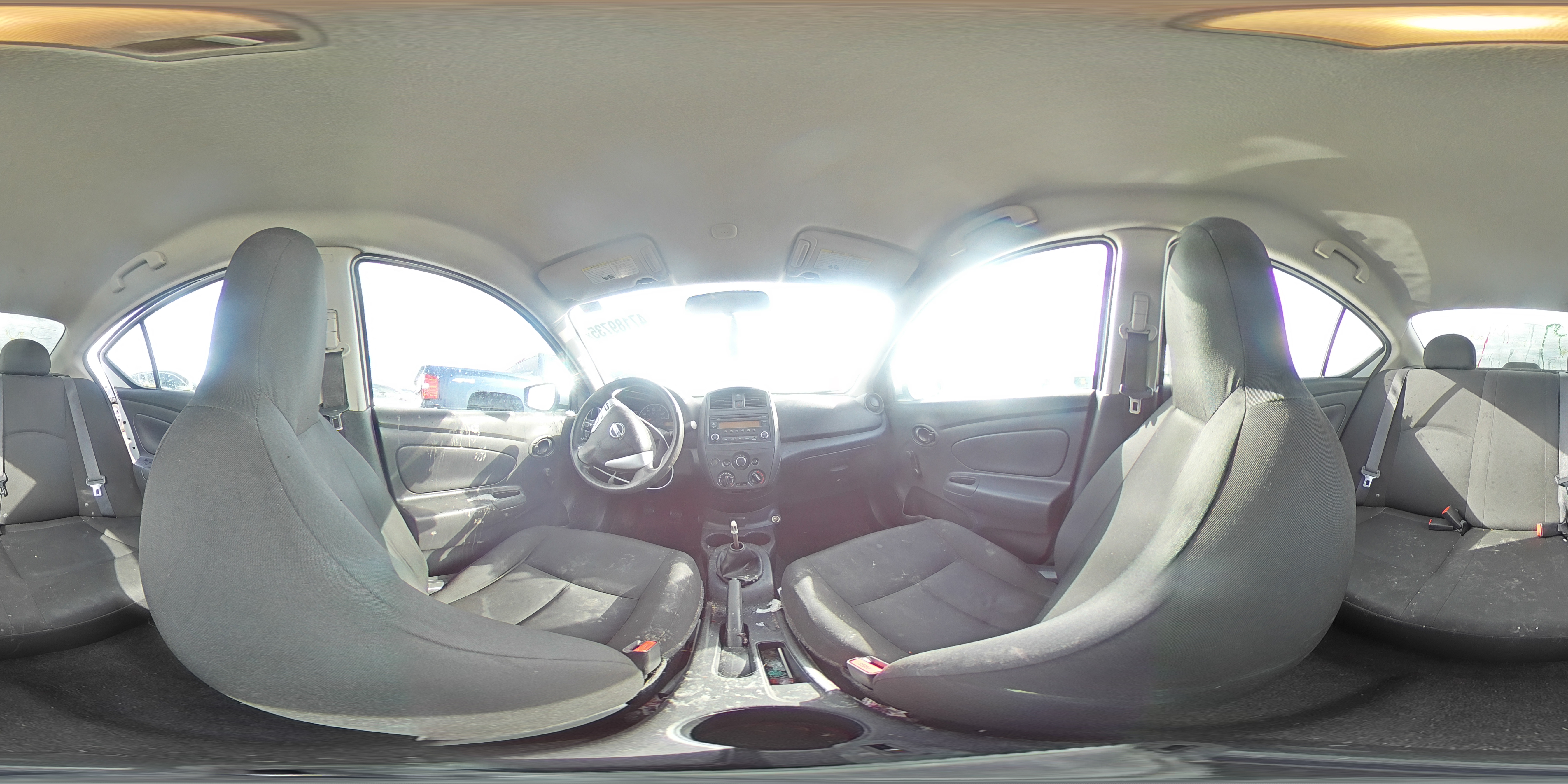2017 Nissan Versa - Image 12
