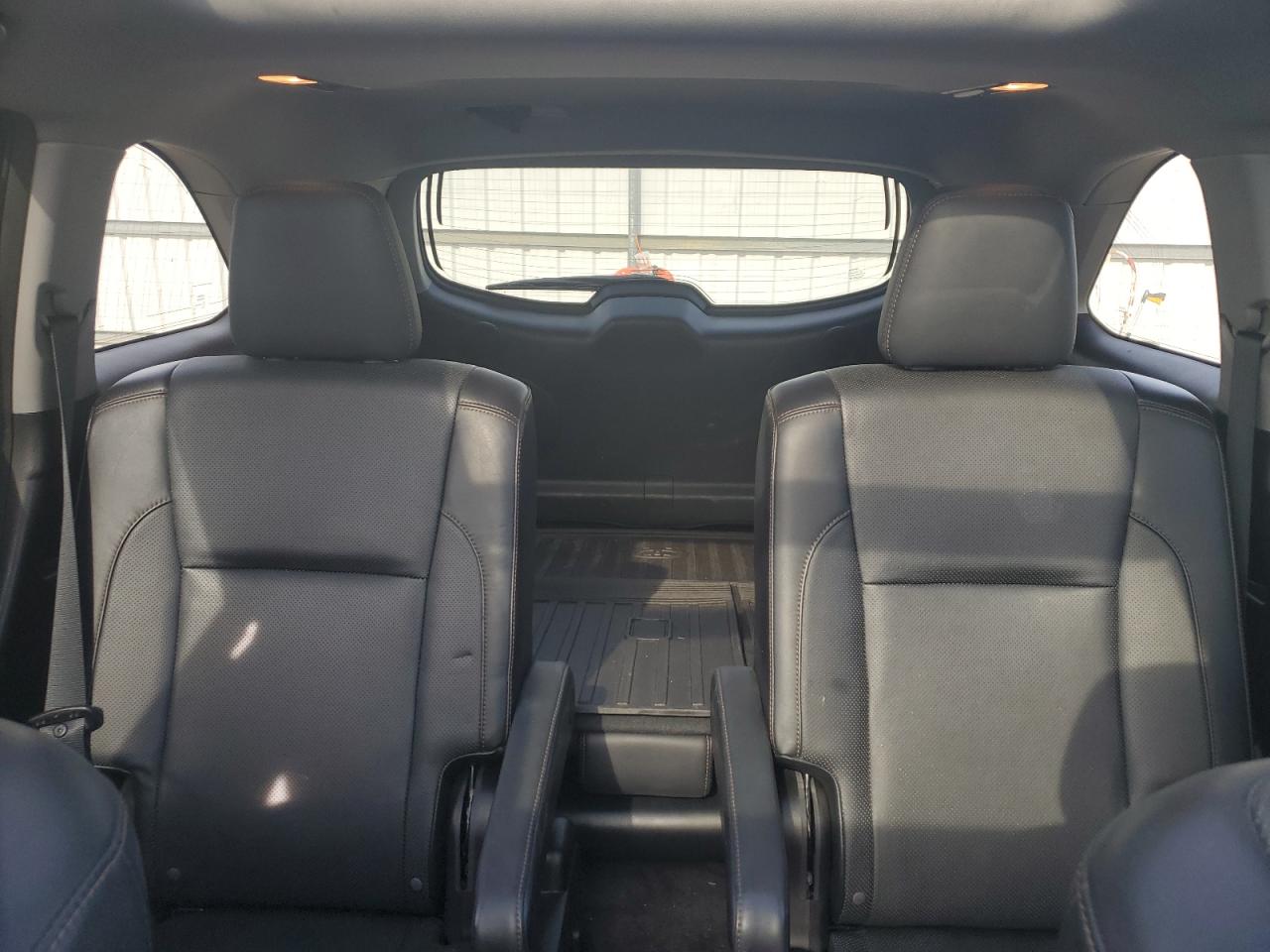 2015 Toyota Highlander - Image 10