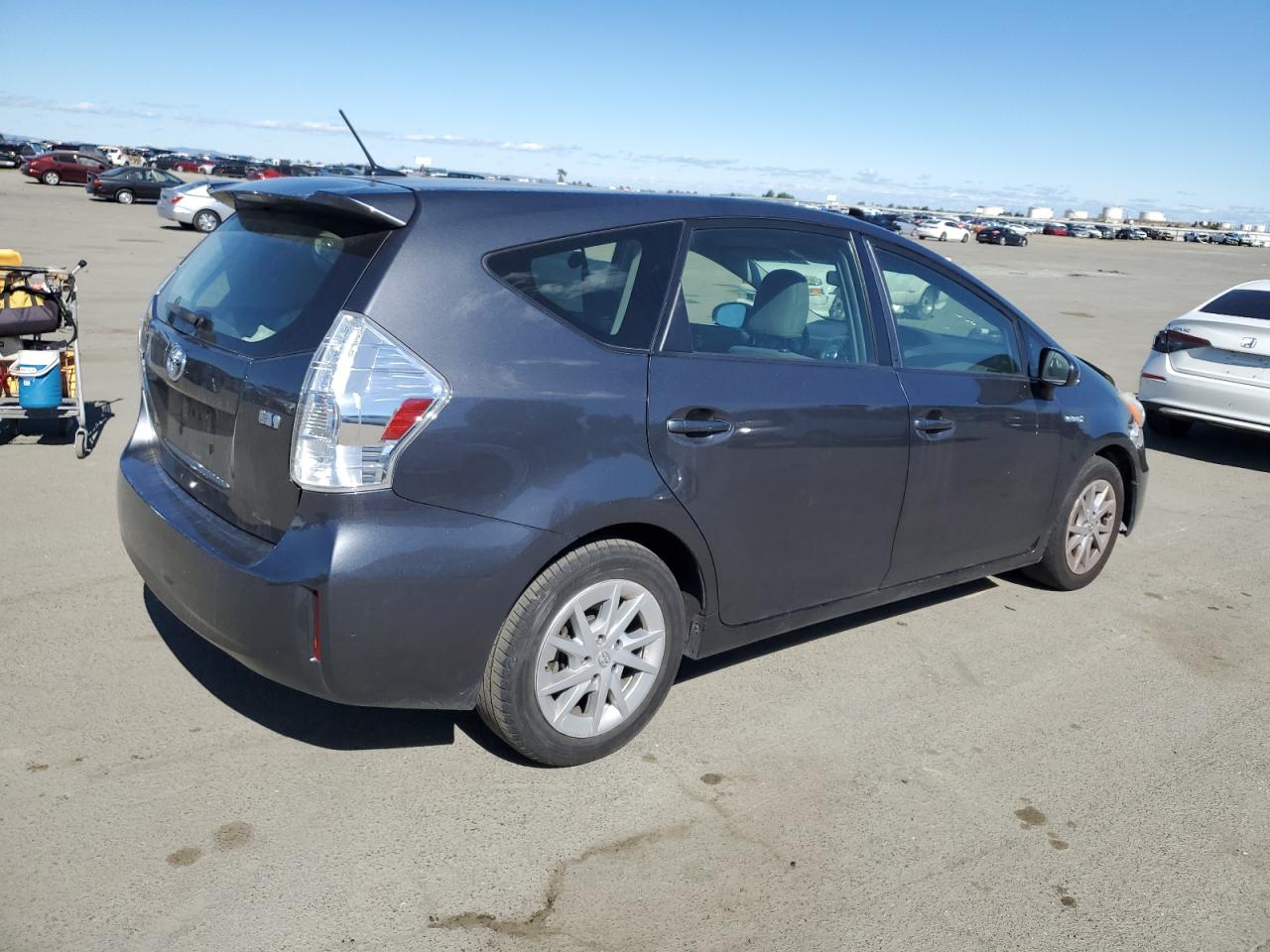 2013 Toyota Prius - Image 3