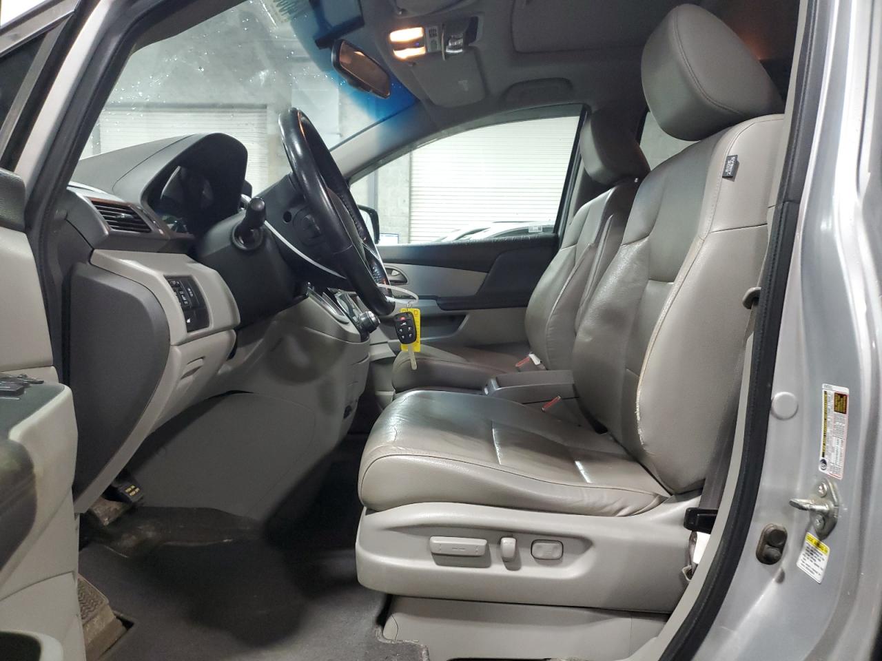 2011 Honda Odyssey - Image 7