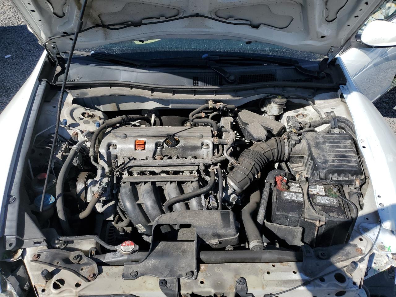 2012 Honda Accord - Image 11