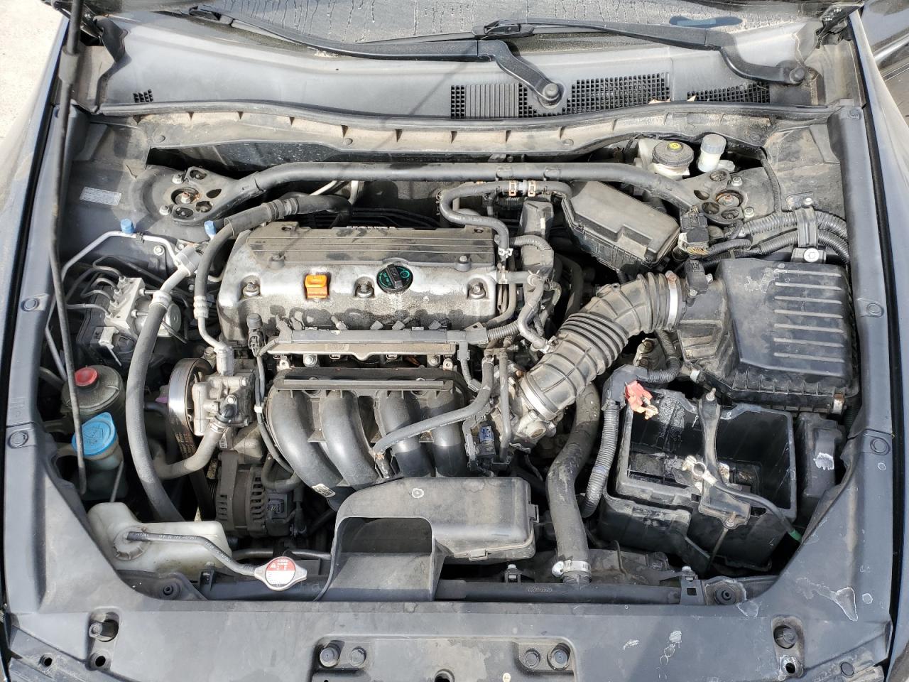 2010 Honda Accord - Image 11