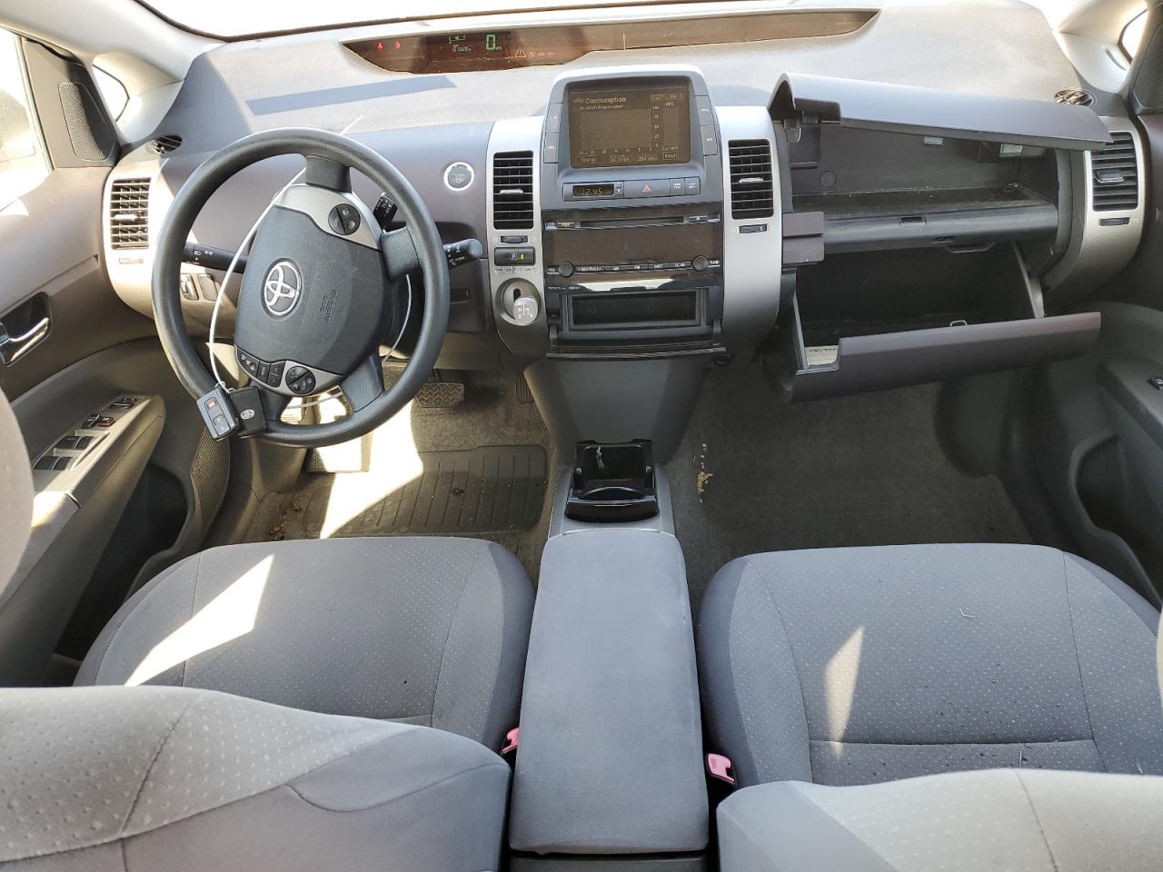 2005 Toyota Prius - Image 8