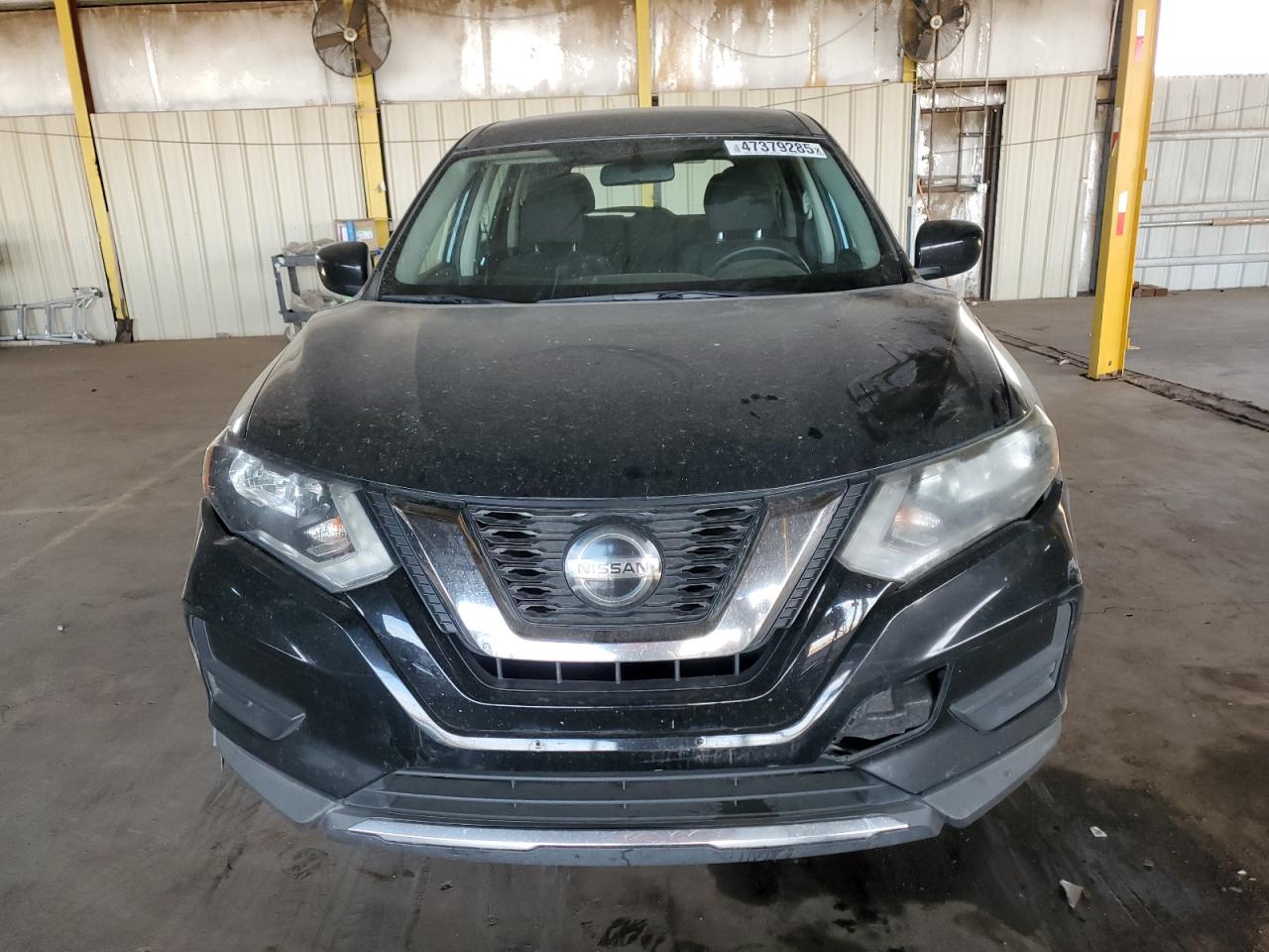 2018 Nissan Rogue - Image 5