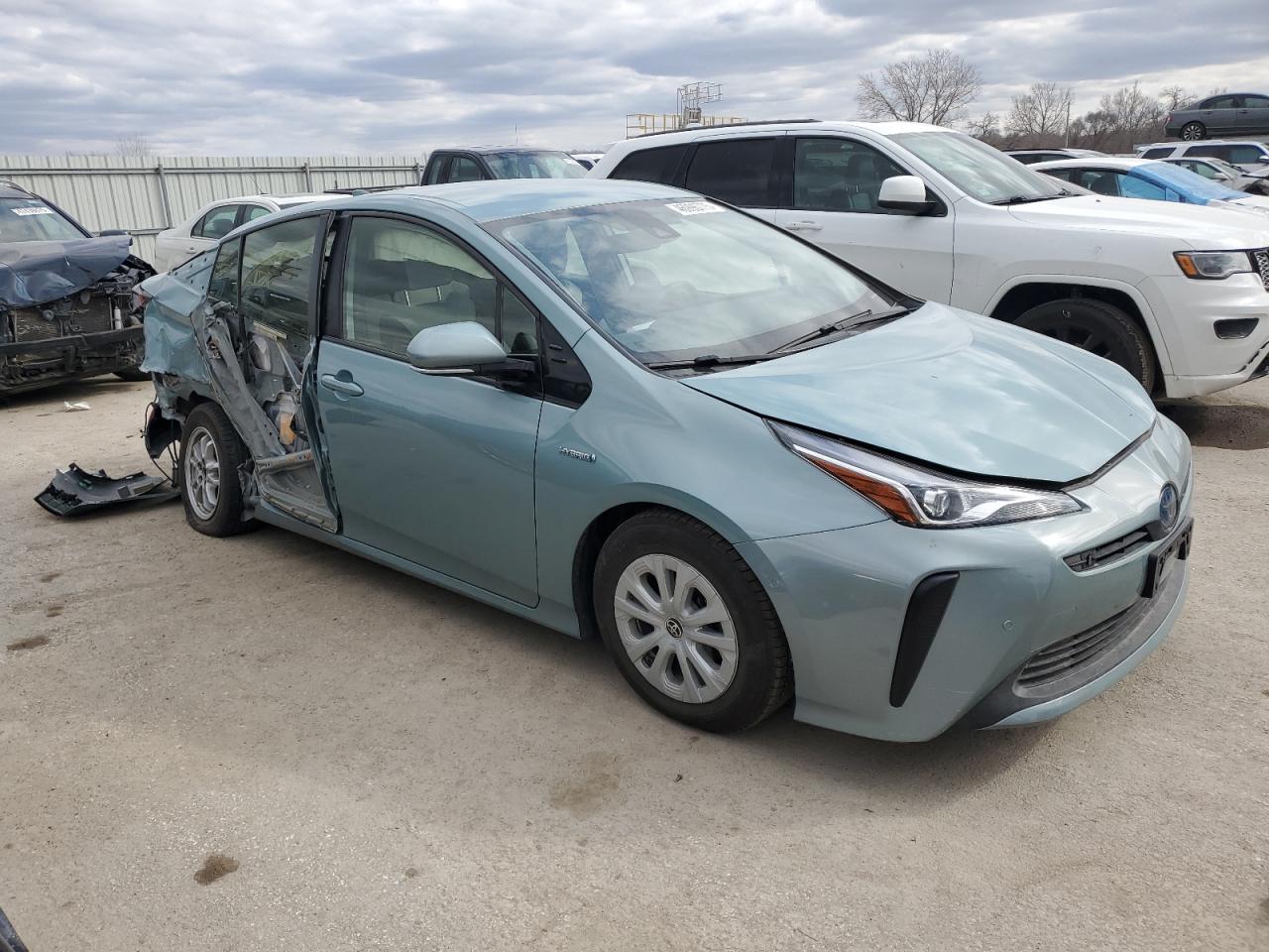 2019 Toyota Prius - Image 4