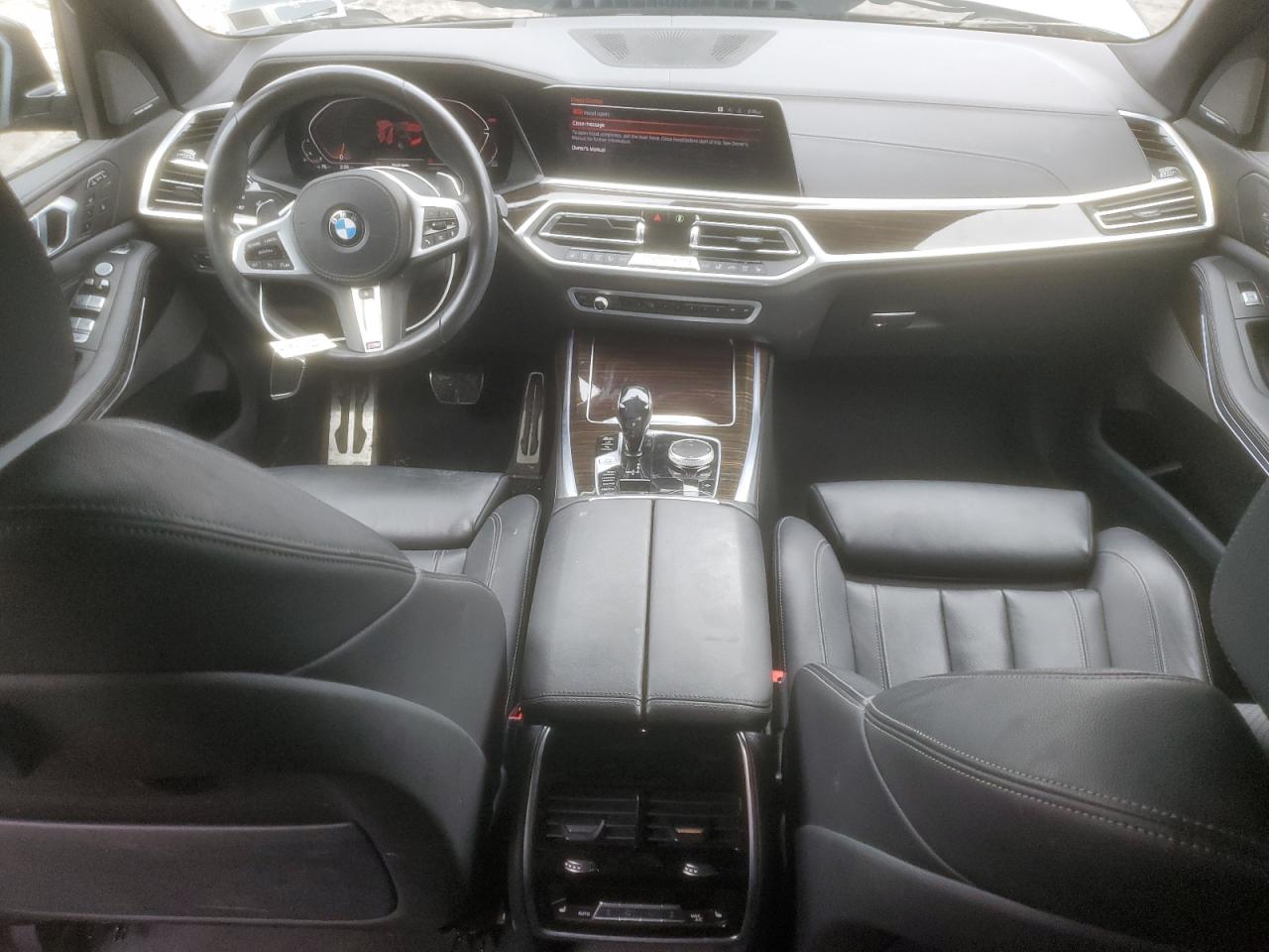2021 BMW X7 - Image 8