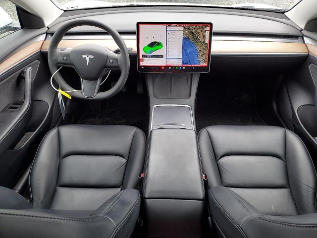  TESLA MODEL 3 2022 Белы