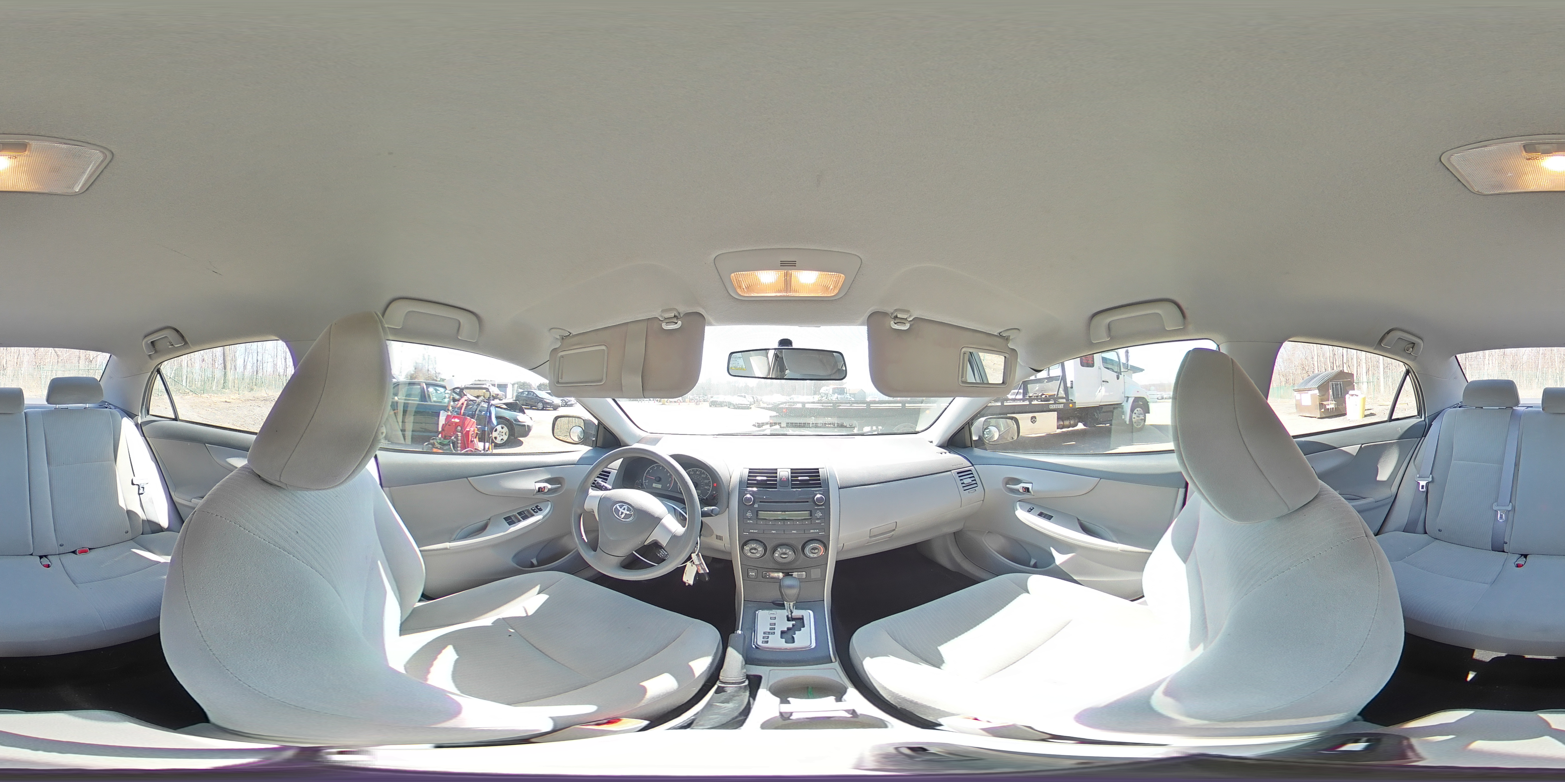 2010 Toyota Corolla - Image 13