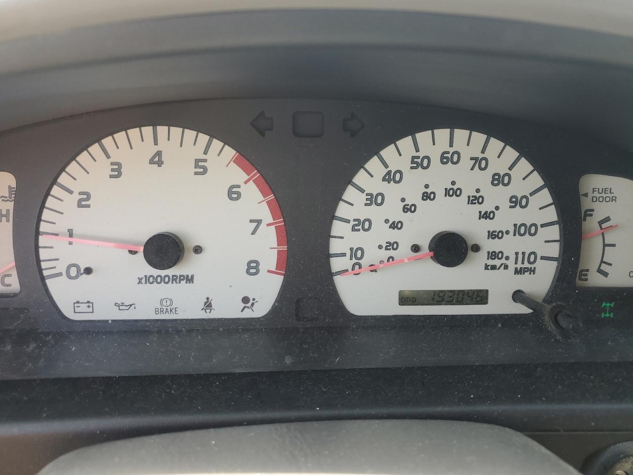 2003 Toyota Tacoma - Image 9