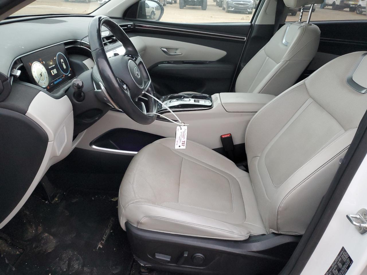 2022 Hyundai Tucson - Image 7