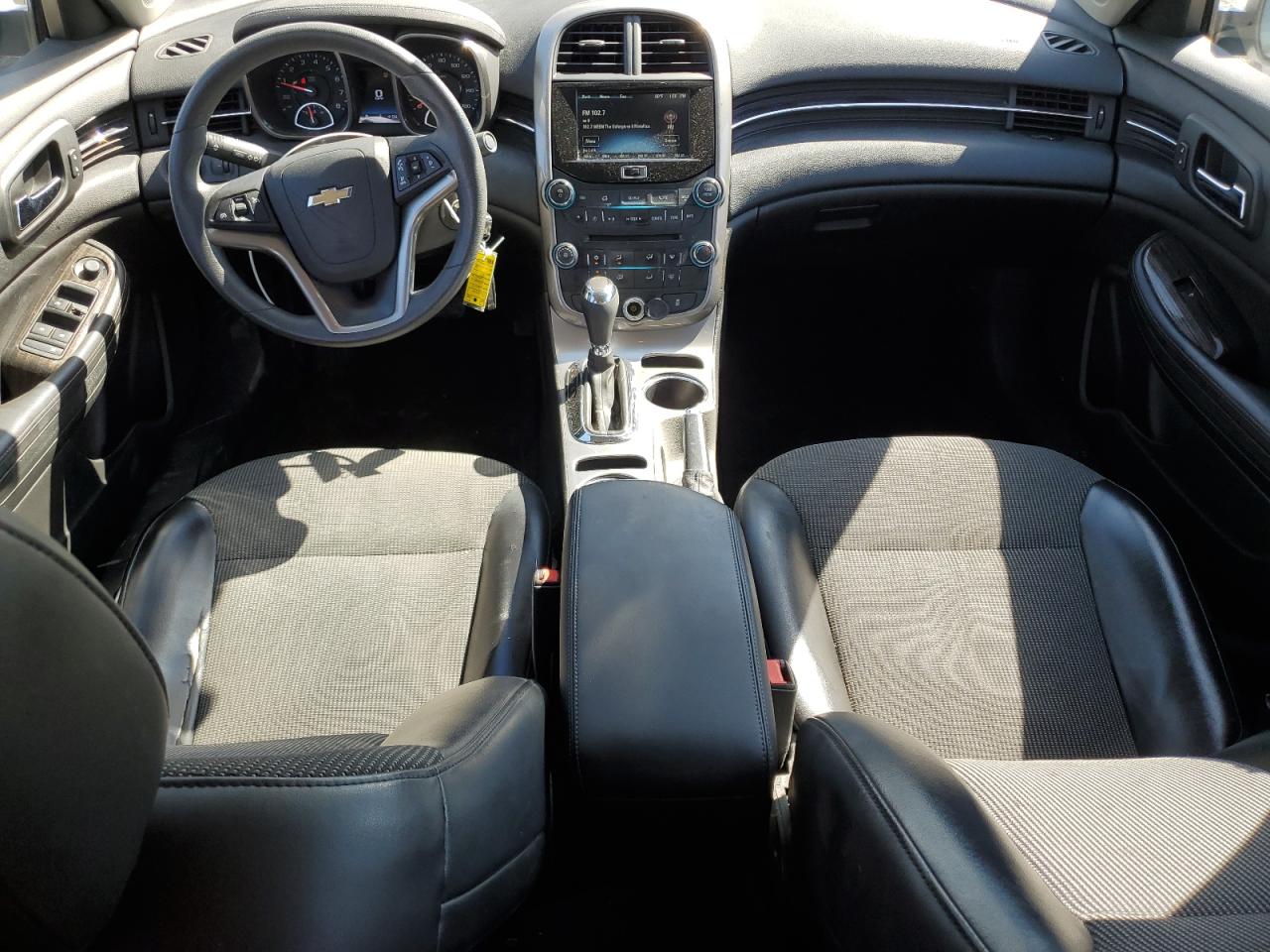 2015 Chevrolet Malibu - Image 8