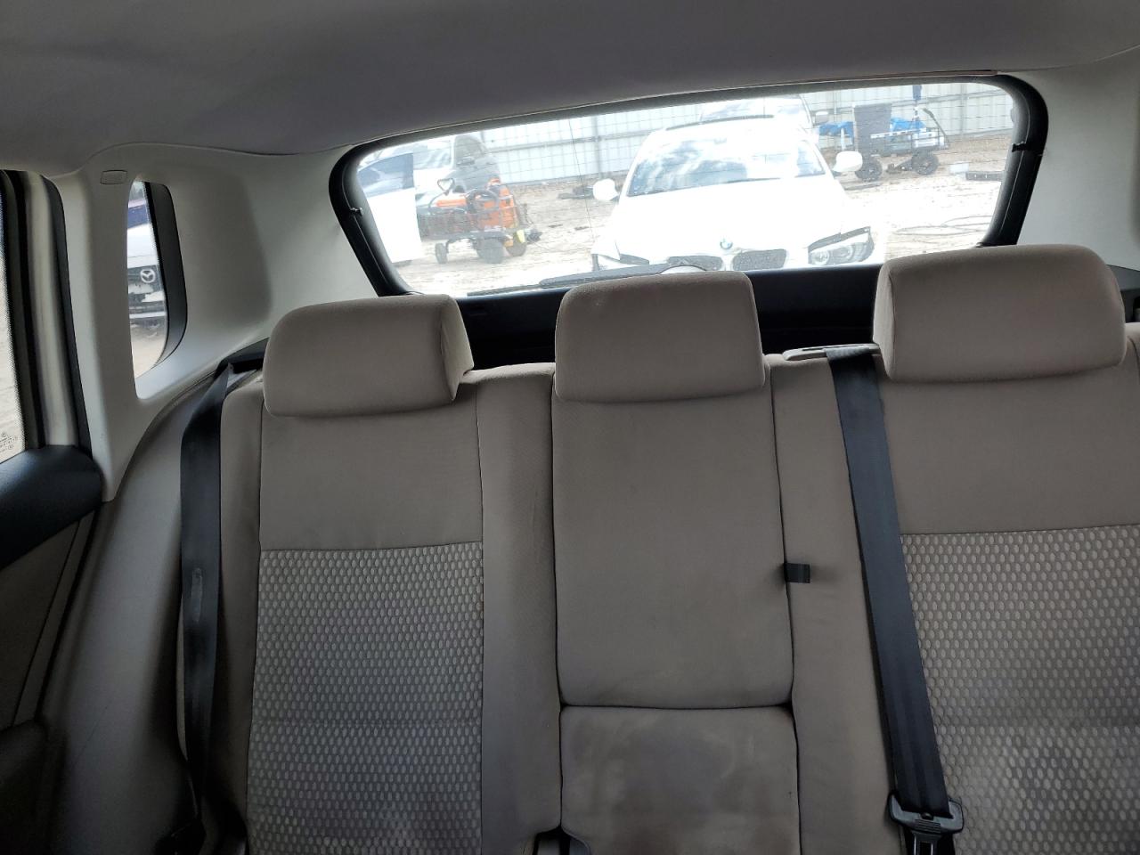 2009 Volkswagen Tiguan - Image 10