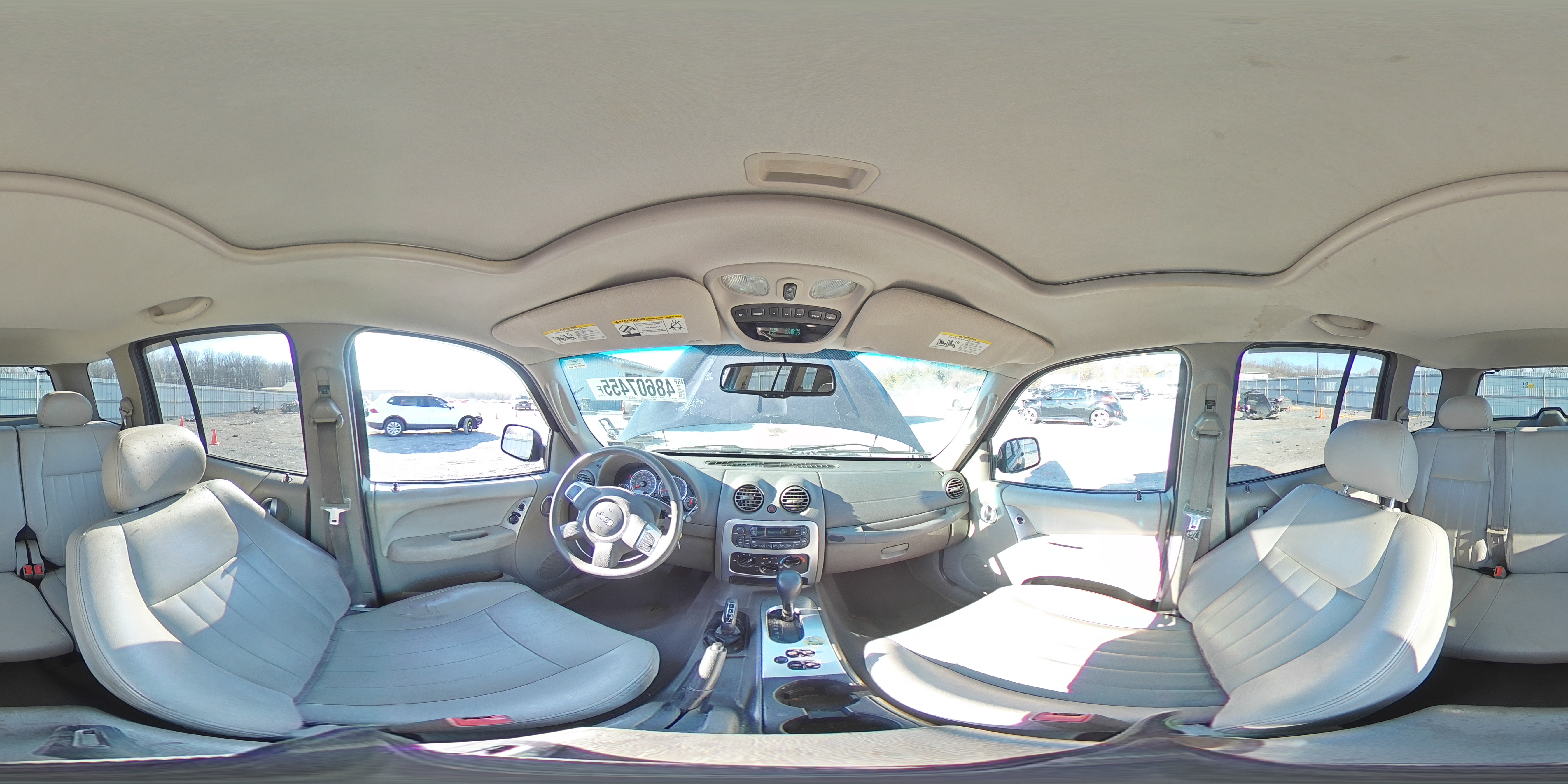 2007 Jeep Liberty (North America) - Image 14