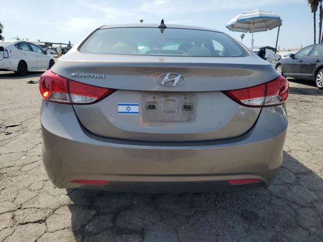  HYUNDAI ELANTRA 2013 Золотой
