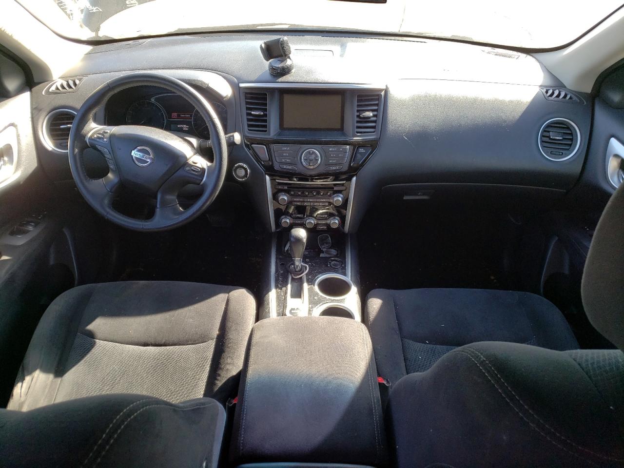 2013 Nissan Pathfinder - Image 8