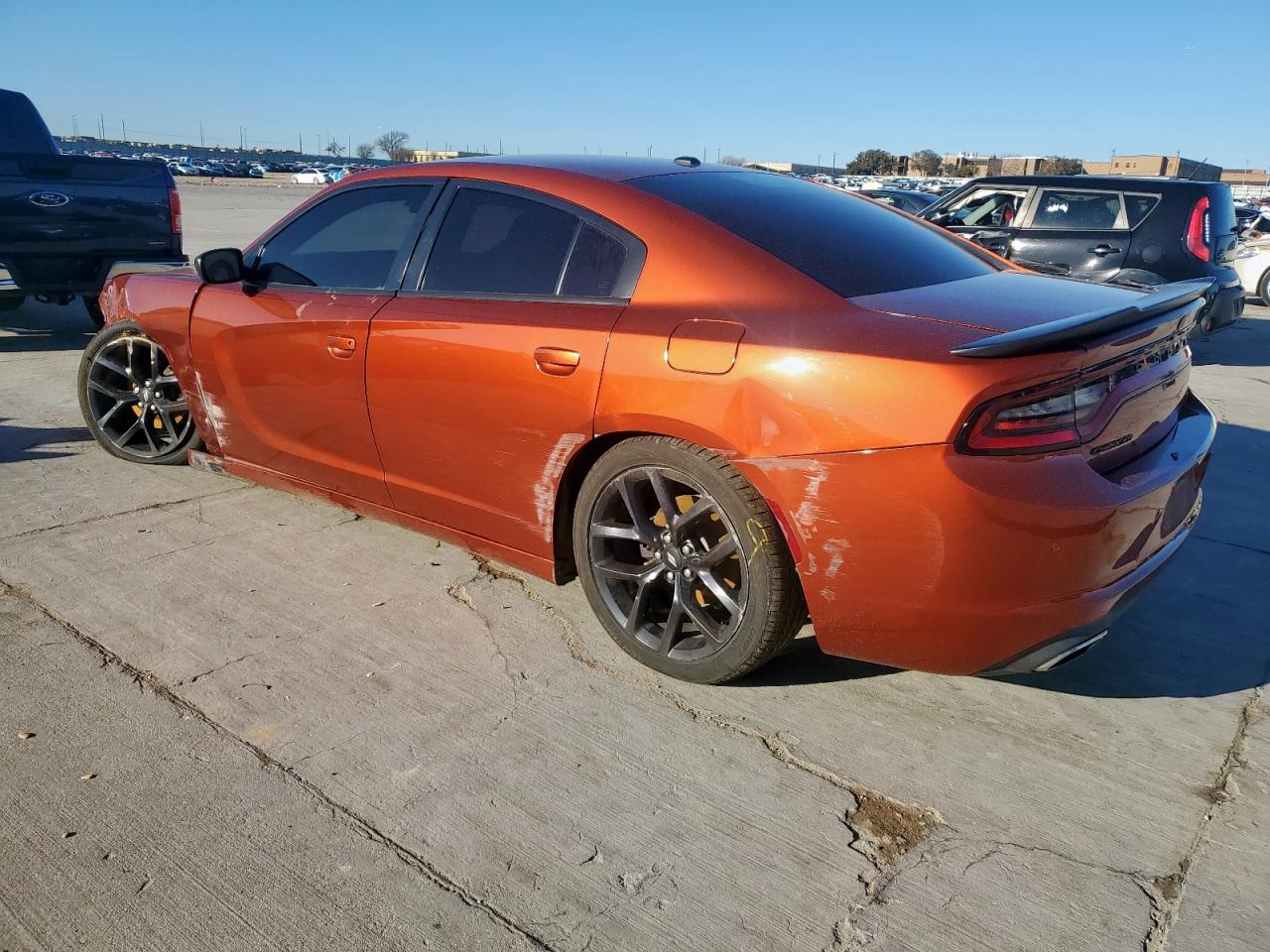 2020 Dodge Charger - Image 2