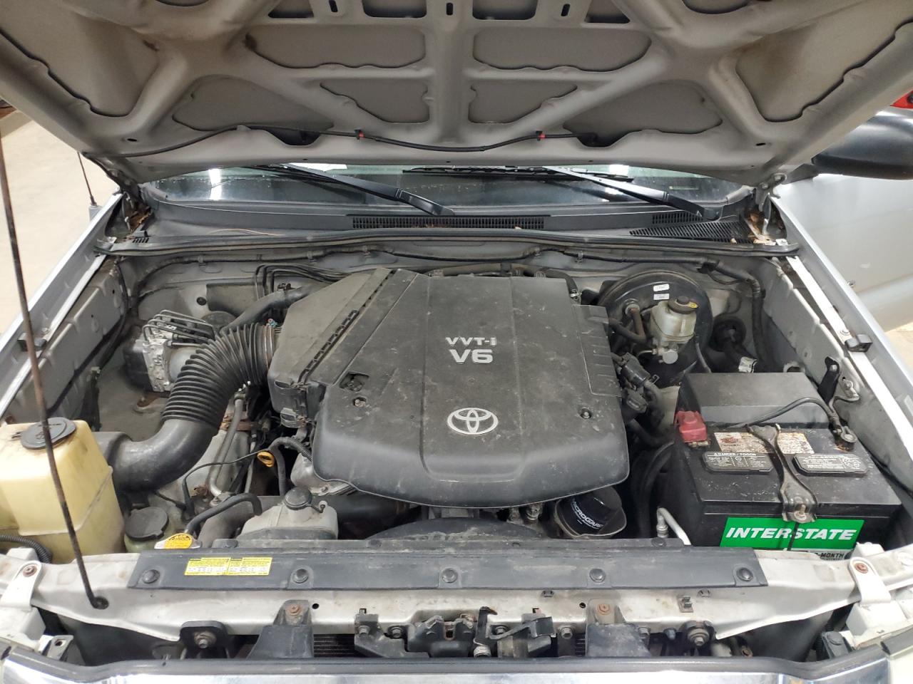 2009 Toyota Tacoma - Image 11