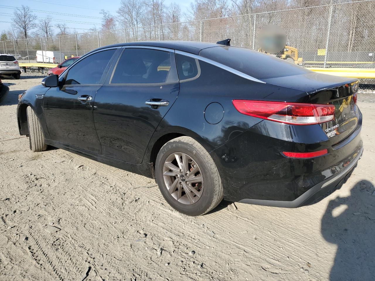 2020 Kia Optima - Image 2